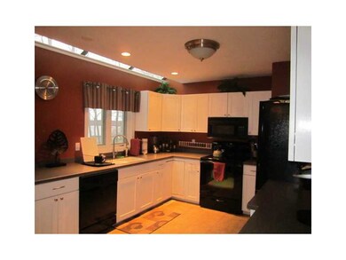 447 Stafford Rd unit F1, Tiverton, RI 02878 - photo 3