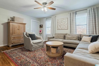 121 Venetian Way, Birmingham, AL 35209 - photo 2