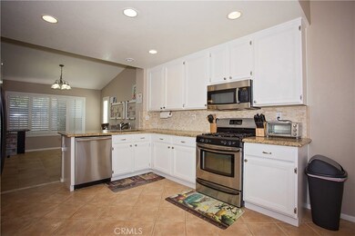 36036 Dresden Ct, Winchester, CA 92596 - photo 6