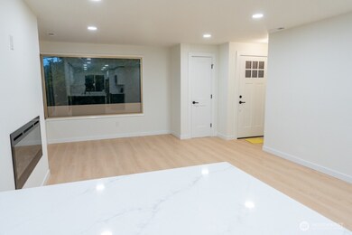 4015 SW Thistle St unit A, Seattle, WA 98136 - photo 6