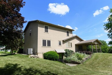 11623 N Roanoke Rd, Roanoke, IN 46783 - photo 2