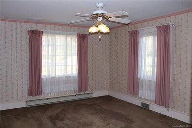 592 Dogwood Rd, Statesville, NC 28677 - photo 6