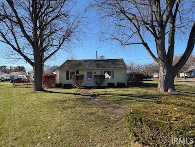 1203 W National Ave, Marion, IN 46952 - photo 2