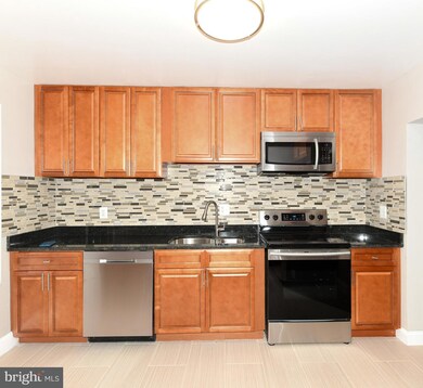 2912 Wythe Ct, Woodbridge, VA 22191 - photo 5