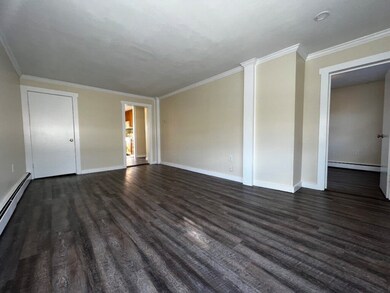 24 Pond Ave unit 1, Newport, RI 02840 - photo 3