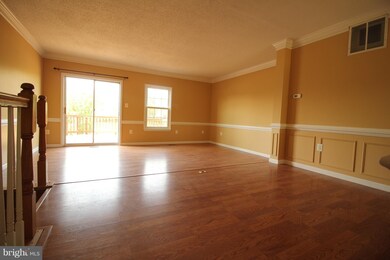 13928 Big Yankee Ln, Centreville, VA 20121 - photo 5
