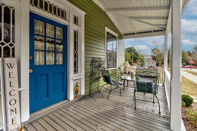 519 S 4th St, Wilmington, NC 28401 - photo 2