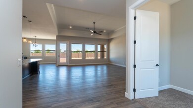 2810 E Andre Ct-7