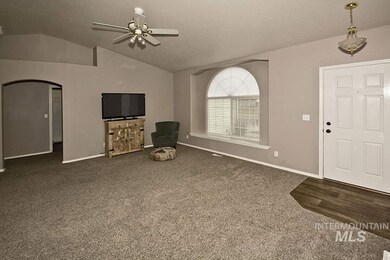 1201 W Teton Ave, Nampa, ID 83686 - photo 4