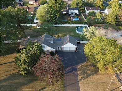 765 E Pumping Station Rd, Quakertown, PA 18951 - photo 2