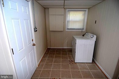 4922 Fable St, Capitol Heights, MD 20743 - photo 7