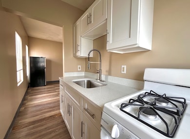 25 Oakland Ave unit 3R, Everett, MA 02149 - photo 2