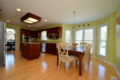 722 Wilkerson Dr, Mount Washington, KY 40047 - photo 7