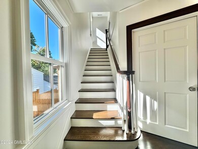 6 Pemberwick Rd unit 2, Greenwich, CT 06831 - photo 2