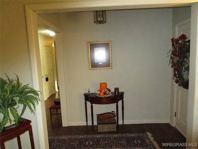 Enry foyer from living room