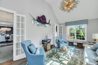 7 True Harbour Way, West Islip, NY 11795 - photo 5