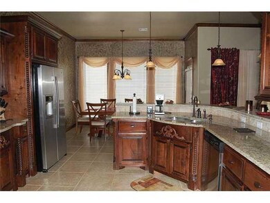 2624 SE 7th St, Moore, OK 73160 - photo 6