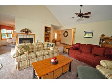 20 Crossing Rd unit 305, Woodstock, NH 03251 - photo 5