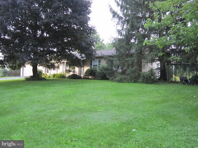 1259 Katterman Rd, Womelsdorf, PA 19567 - photo 6