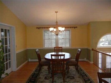 16 Spinnaker Dr, Derry, NH 03038 - photo 5