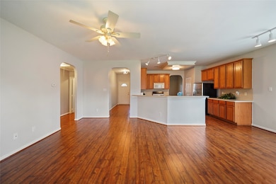 7427 Stonesfield Place, Spring, TX 77389 - photo 6