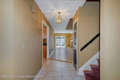 025_24_RAMBLING_MEADOW_COURT_373133_6996
