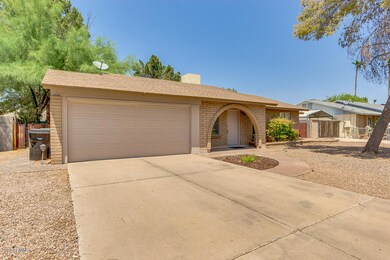 2258 E Holmes Ave, Mesa, AZ 85204 - photo 2