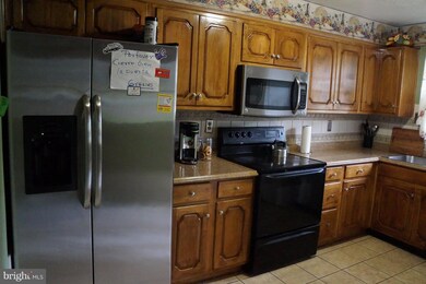 8601 Newton Place, Manassas, VA 20111 - photo 5
