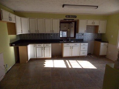 265 Stopher Ln, Harrodsburg, KY 40330 - photo 4