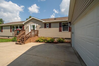 302 SW 9th Ave, Grand Rapids, MN 55744 - photo 3