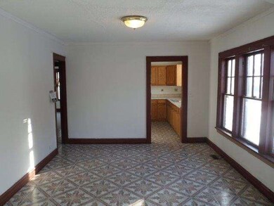 513 N County St, Waukegan, IL 60085 - photo 3