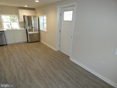 309 Monticello Dr, Colonial Beach, VA 22443 - photo 5