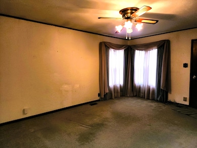 520 Oil St, Saint Marys, OH 45885 - photo 5