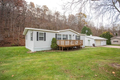 168 S Main St, Potosi, WI 53820 - photo 2