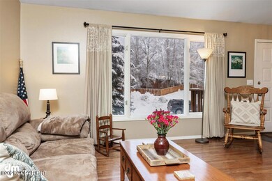 06-Living Room-ELKO6975