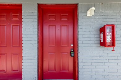 3040 Golfcrest Blvd unit 5, Houston, TX 77087 - photo 2