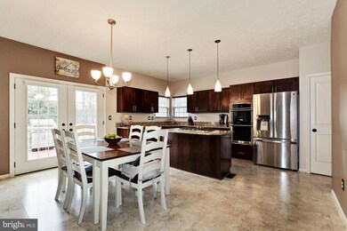 2418 Hightee Ct, Crofton, MD 21114 - photo 4