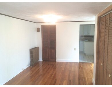 48 Irving St unit 48, Watertown, MA 02472 - photo 4