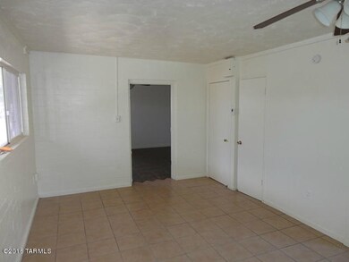 unlisted-address, Tucson, AZ 85705 - photo 6