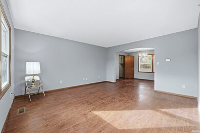 8513 Maple Bluff Ct, New Haven, IN 46774 - photo 4