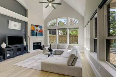 12927 Butterfly Ln, Houston, TX 77024 - photo 7