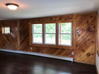 29 Pine St, Corinth, NY 12822 - photo 7