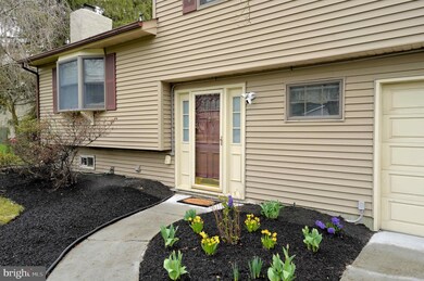 40 Piney Branch Rd, East Windsor, NJ 08512 - photo 2