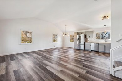 2-web-or-mls-1512-lillian-ln