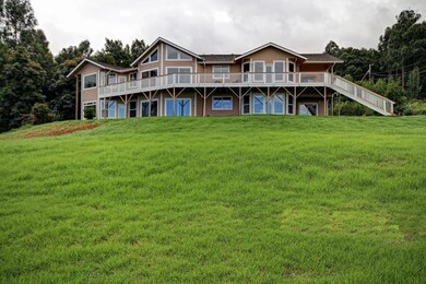 Your spacious 'Top of the World' estate awaits!