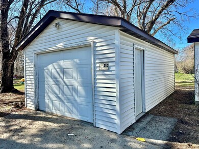 615 4th St W, Park Rapids, MN 56470 - photo 3