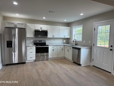 110 Ken Lewis Way, Maryville, TN 37801 - photo 2