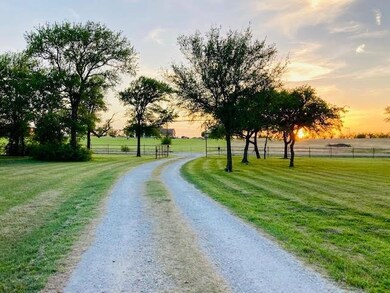 7387 Wilderness Way, Weatherford, TX 76085 - photo 2