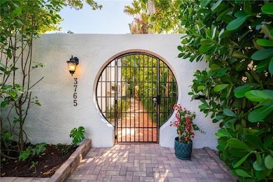 3765-1 Carmen Ct, Miami, FL 33133 - photo 5