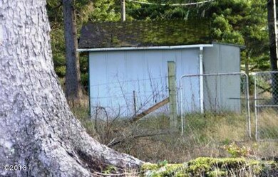 SHED in BARB-FENCED